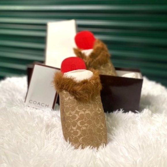 Coach Slippers - Picture 1 of 1
